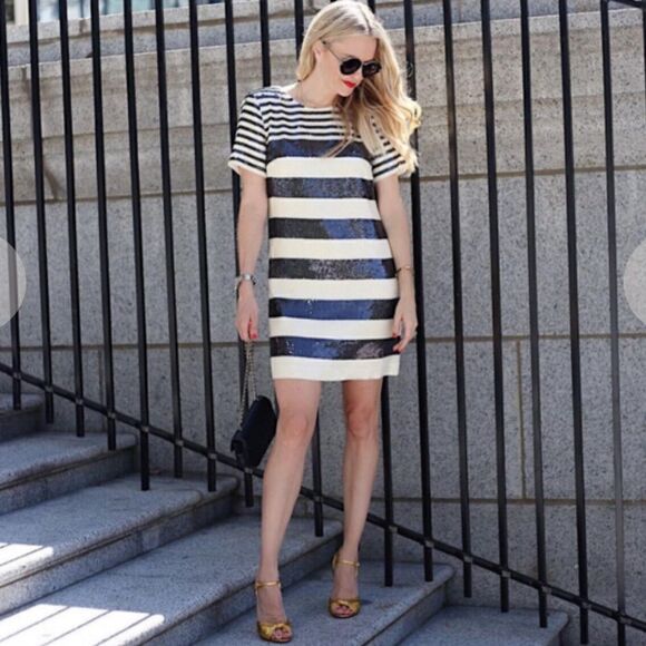 NWT VERONICA BEARD EVAN SEQUIN STRIPE TEE SHIRT DRESS Size 2 - Picture 10 of 16